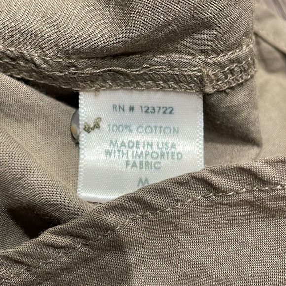 XÍRENA | Olive Green Button Up Beau Shirt - Picture 10 of 15